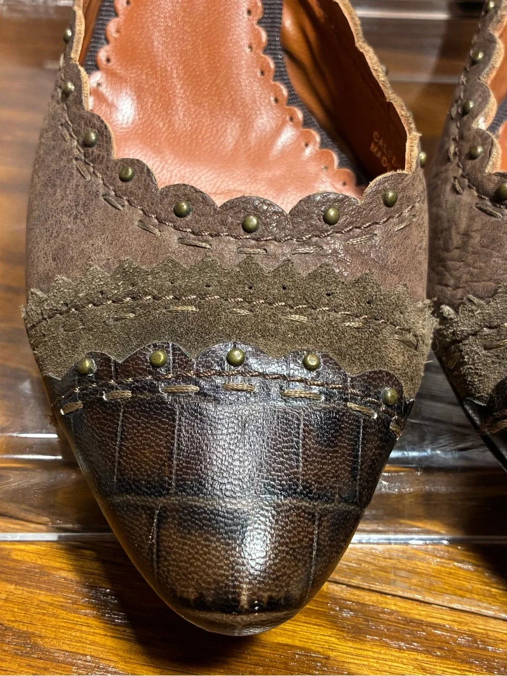 Apepazza Stud Accent Scalloped Trim Cap Toe Leather Heels Brown IT 37.5 US 7.5